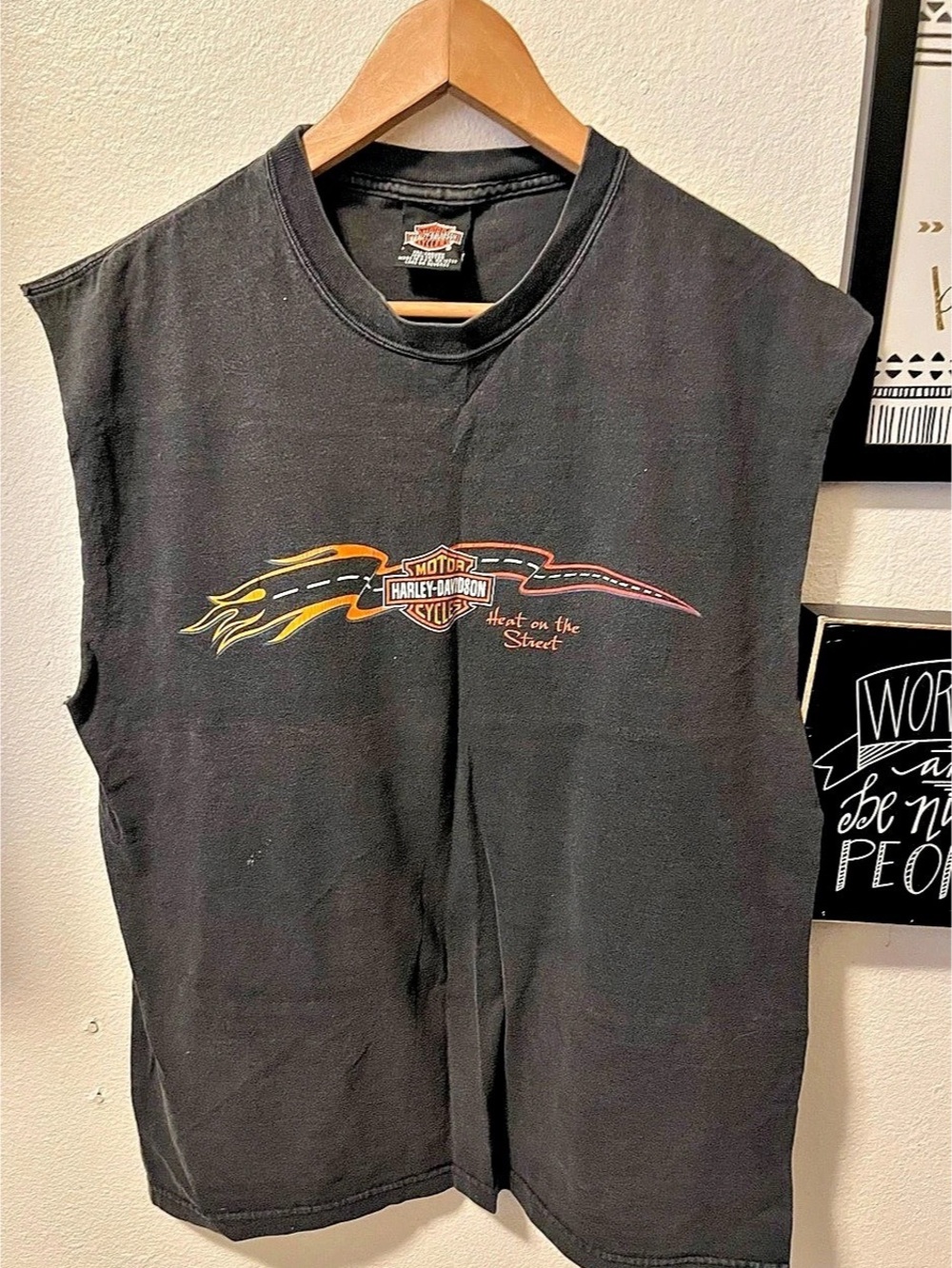 Harley-Davidson Heat on the Street Sleeveless T-Shirt Black Sleeveless Tee